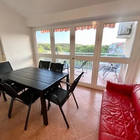 Apartment Two Bedroom Floor With Balcony *